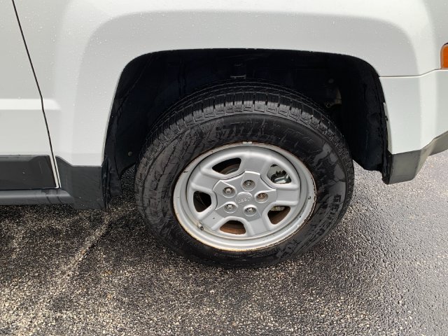 Used 2012 Jeep Patriot Sport w/ PWR Value Group FWD image 30