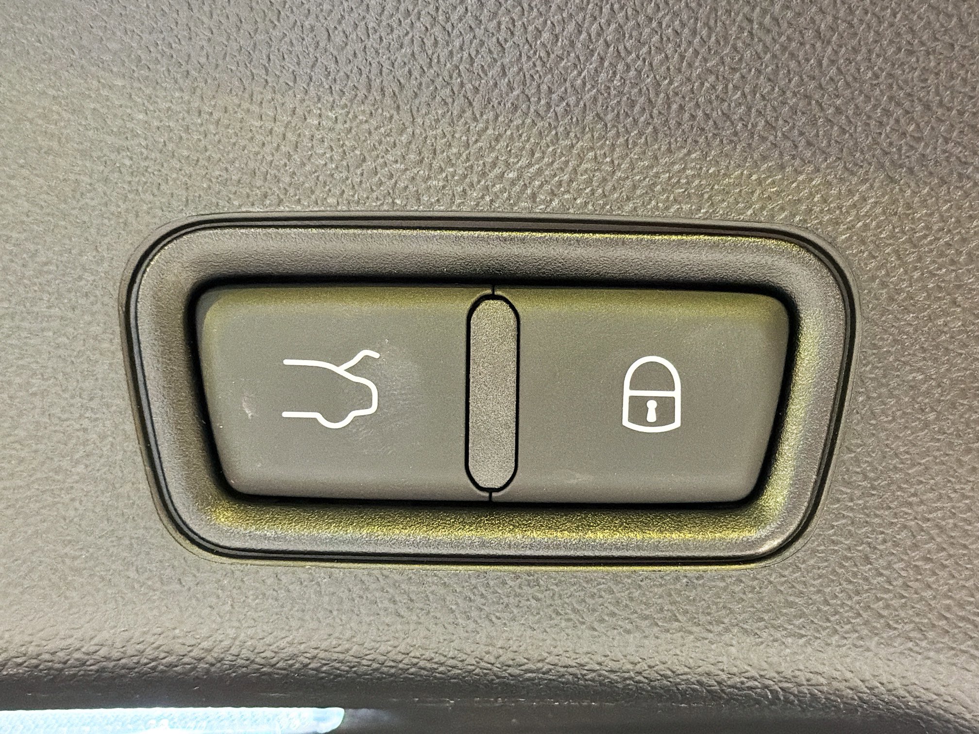 Used 2023 Maserati Grecale Modena image 14