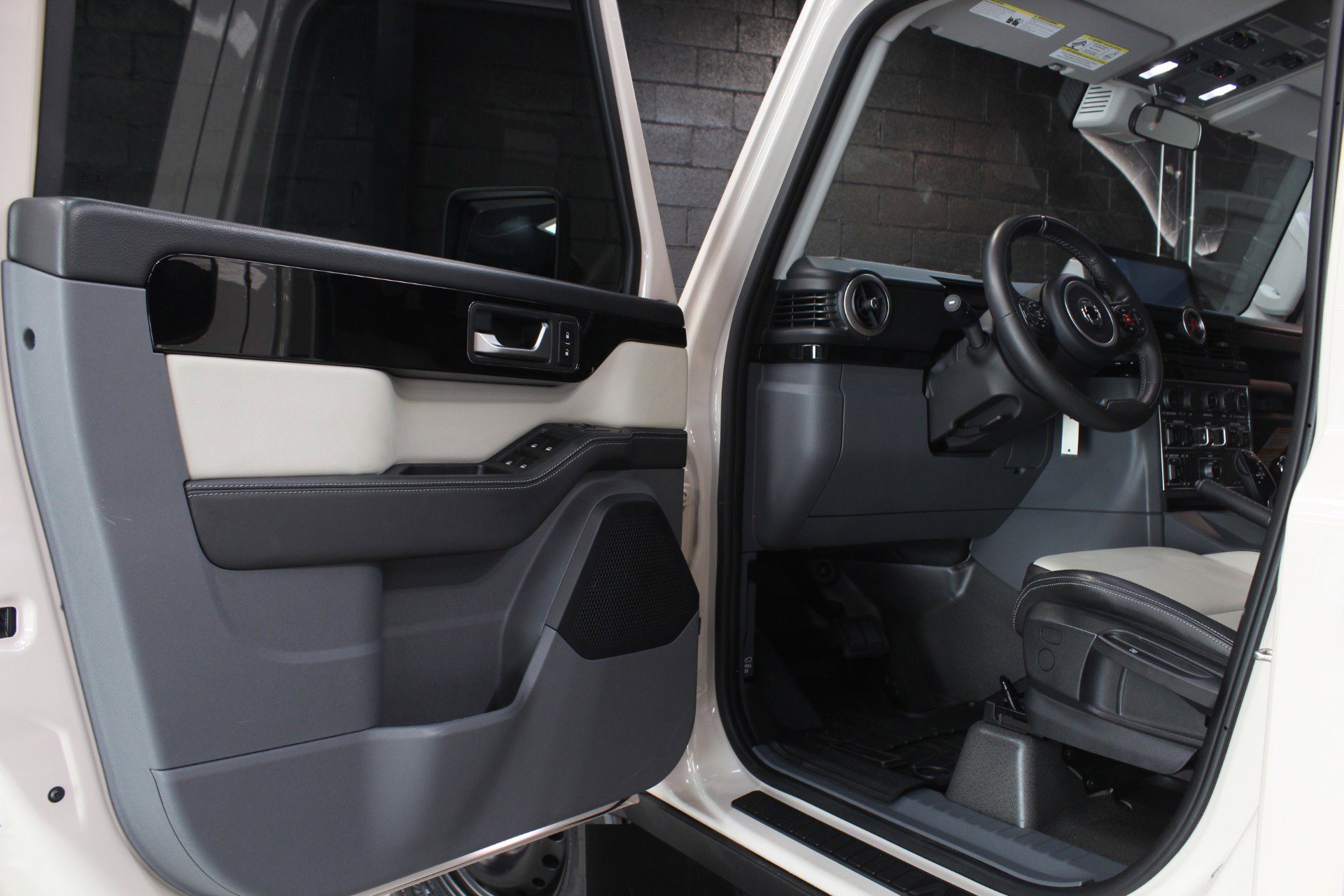 Used 2024 INEOS Grenadier AWD/4WD image 36