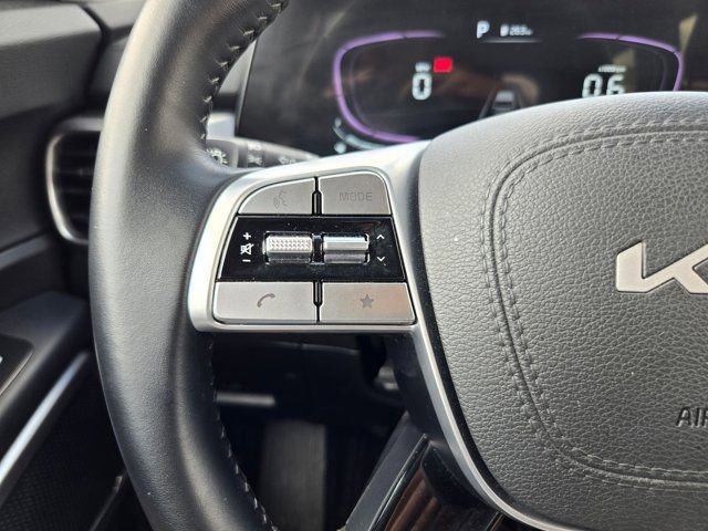 Used 2025 Kia Telluride S image 21