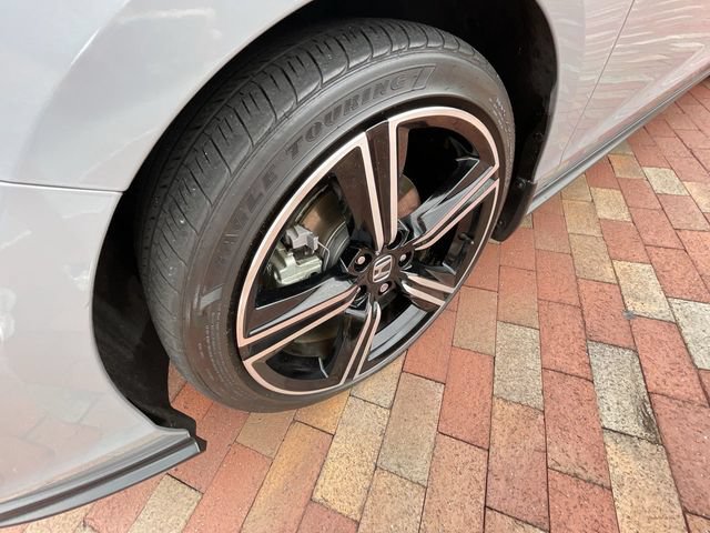 Used 2024 Honda Accord Sport image 28