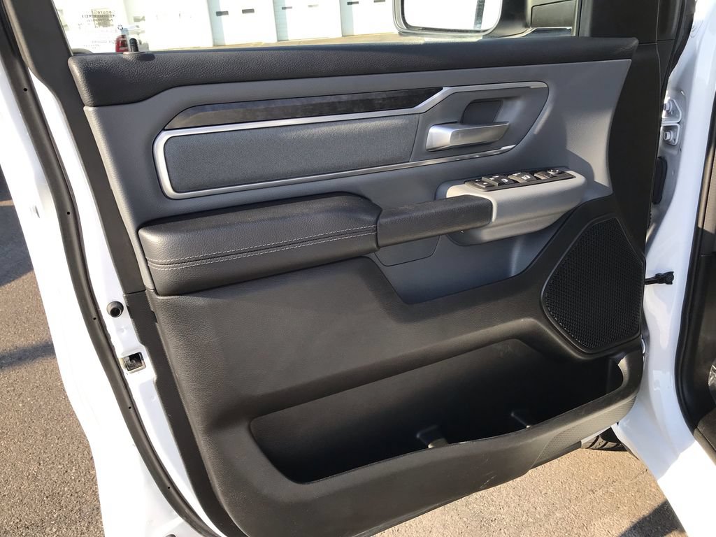 Used 2022 RAM 1500 Big Horn AWD/4WD image 10