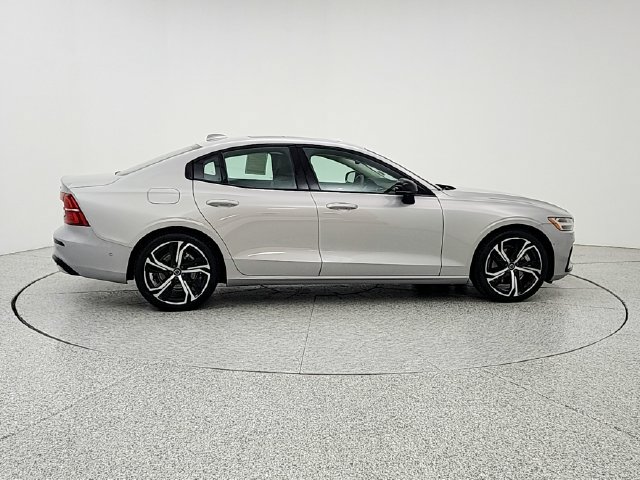 Used 2024 Volvo S60 B5 Ultimate w/ Climate Package AWD/4WD image 4