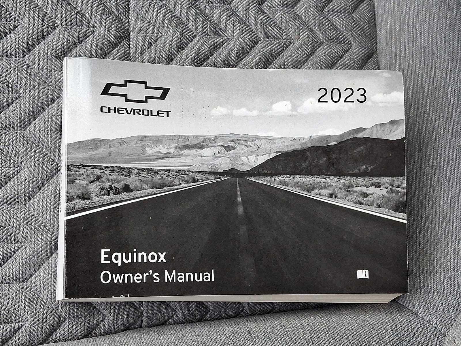 Used 2023 Chevrolet Equinox LT image 27