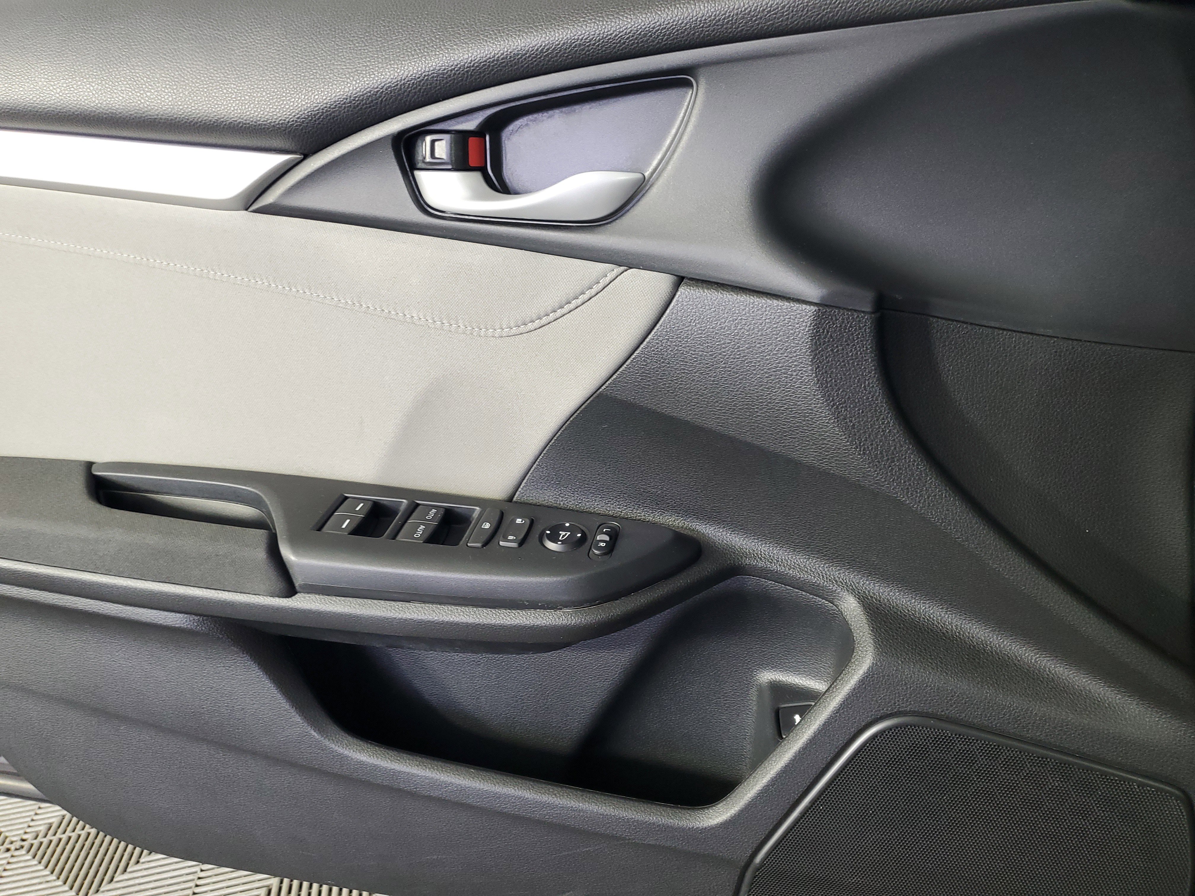 Used 2016 Honda Civic EX-T image 27