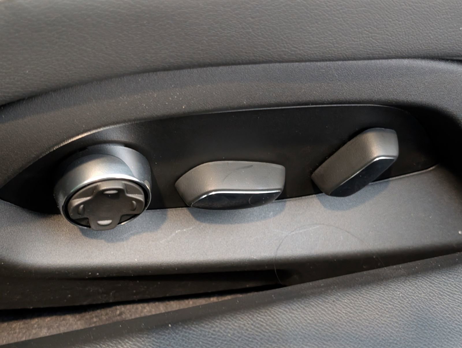 New 2026 Chevrolet Corvette Z06 w/ Stealth Interior Trim Package image 18