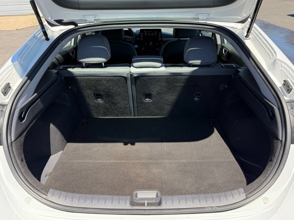 Used 2022 Hyundai Ioniq SE FWD image 23