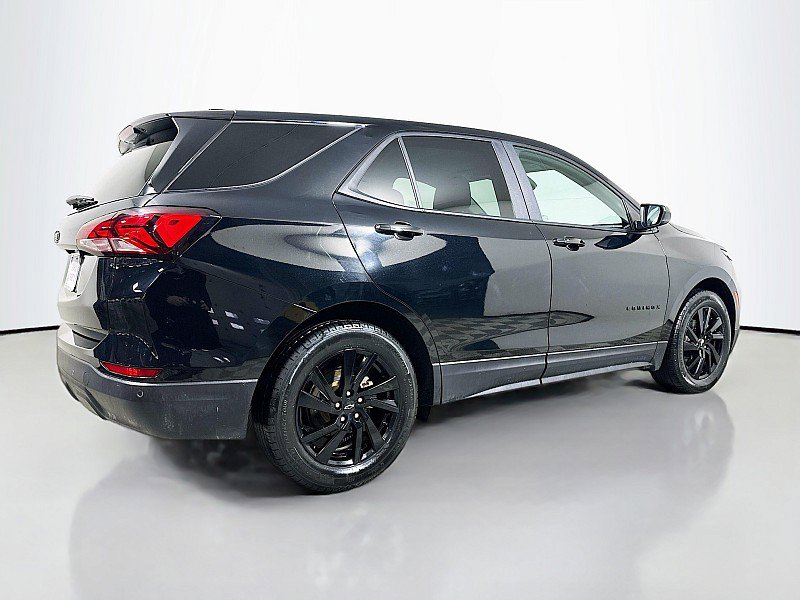 Used 2024 Chevrolet Equinox LS w/ LS Convenience Package image 7