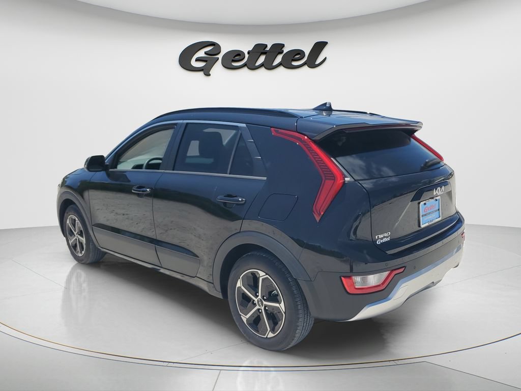 Used 2025 Kia Niro EX FWD image 7