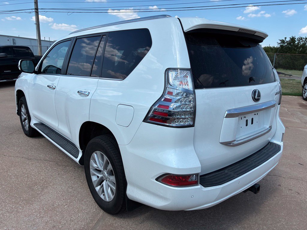 Used 2022 Lexus GX 460 Premium w/ Premium Package AWD/4WD image 7