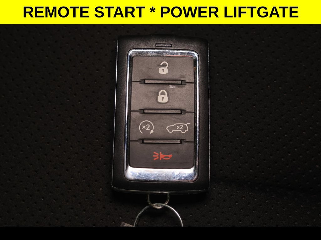 Used 2023 Jeep Grand Cherokee Altitude AWD/4WD image 9