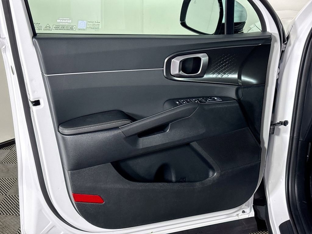 New 2026 Kia Sorento S image 10