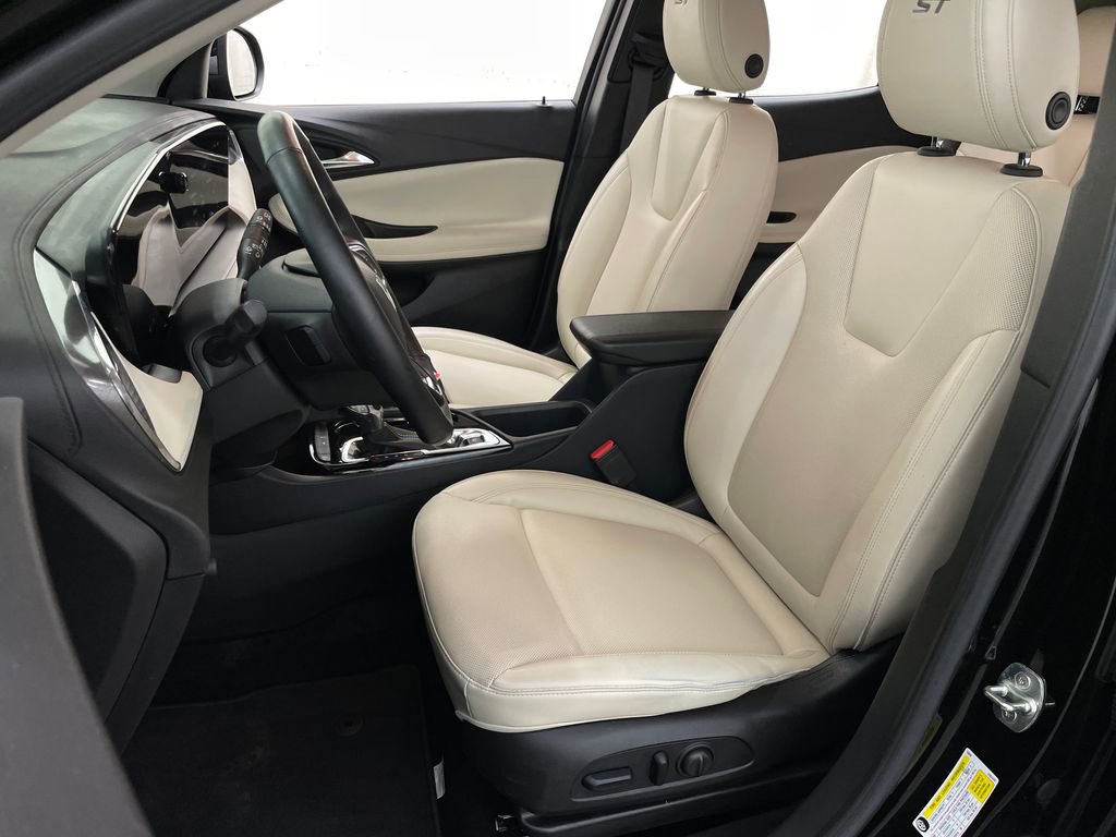 Certified 2024 Buick Encore GX Sport Touring w/ Comfort Package FWD image 21