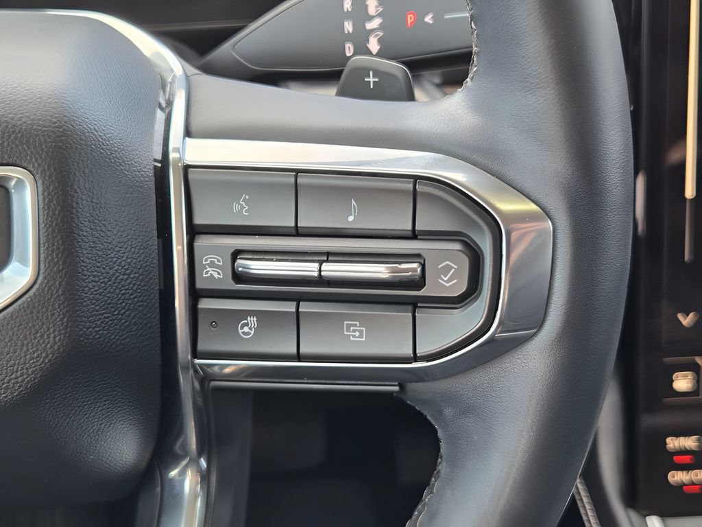 Used 2026 GMC Terrain Denali AWD/4WD image 26