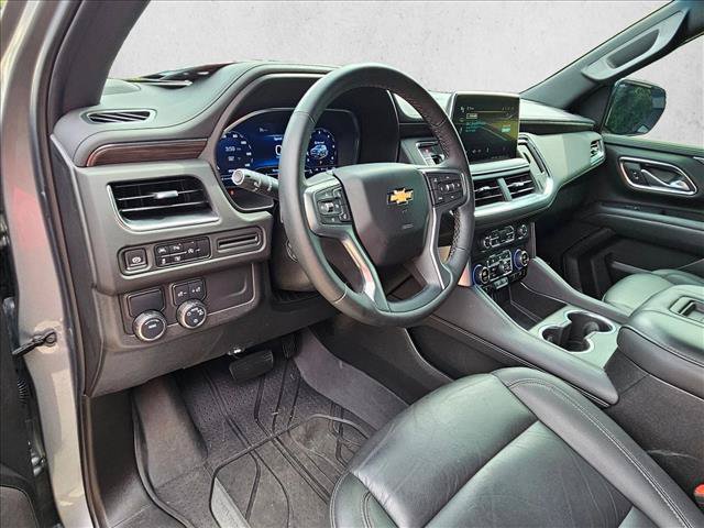 Used 2024 Chevrolet Tahoe LT w/ Luxury Package RWD image 9