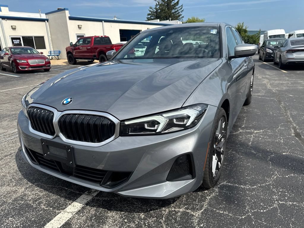 Used 2026 BMW 330i xDrive Sedan AWD/4WD image 51