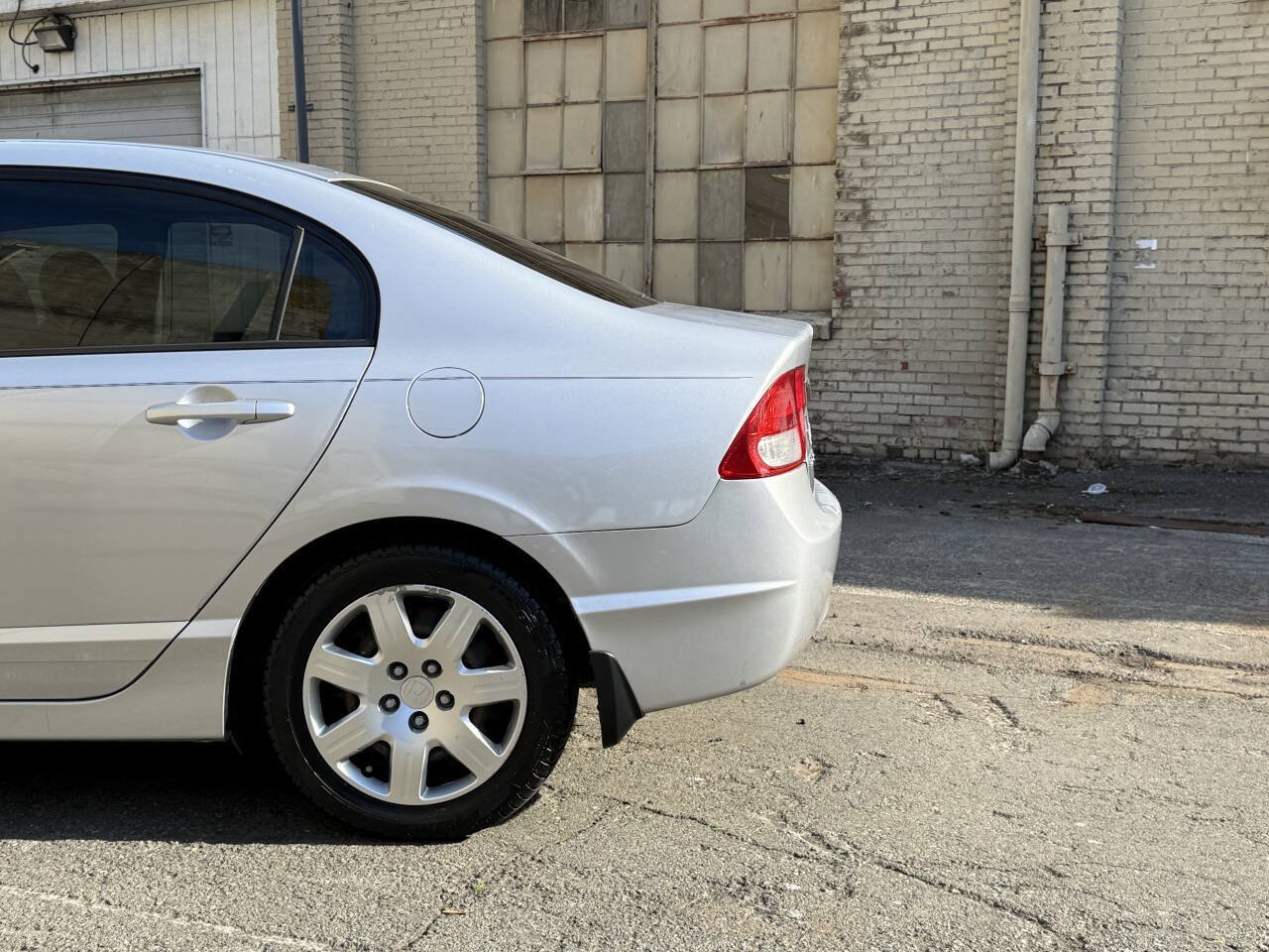 Used 2010 Honda Civic LX image 17