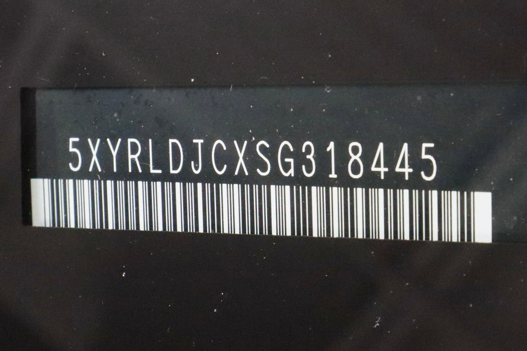 Used 2025 Kia Sorento S image 33