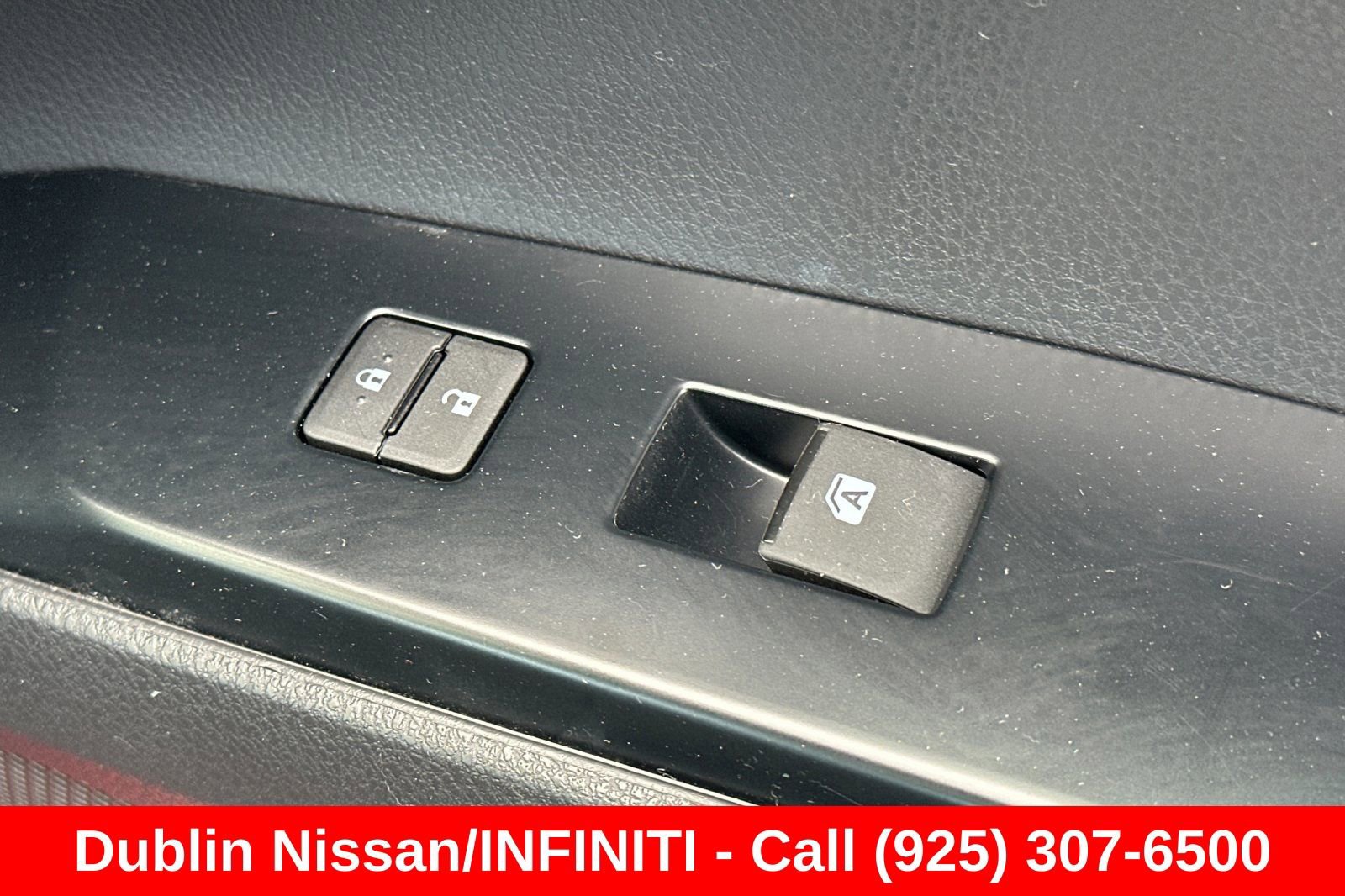 Used 2020 Toyota Camry LE w/ Sunroof Package FWD image 22