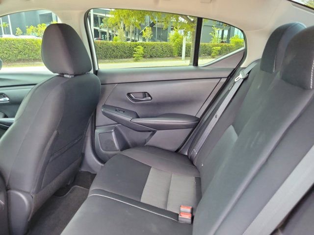 Used 2024 Nissan Sentra SV image 12