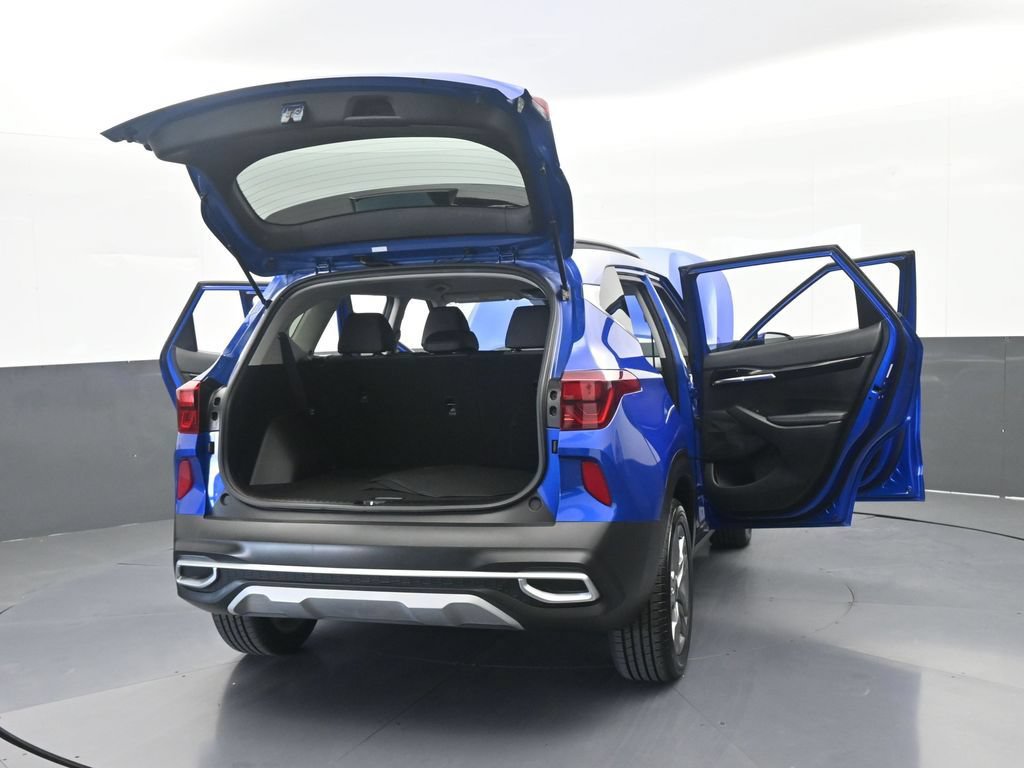 Used 2023 Kia Seltos S FWD image 70