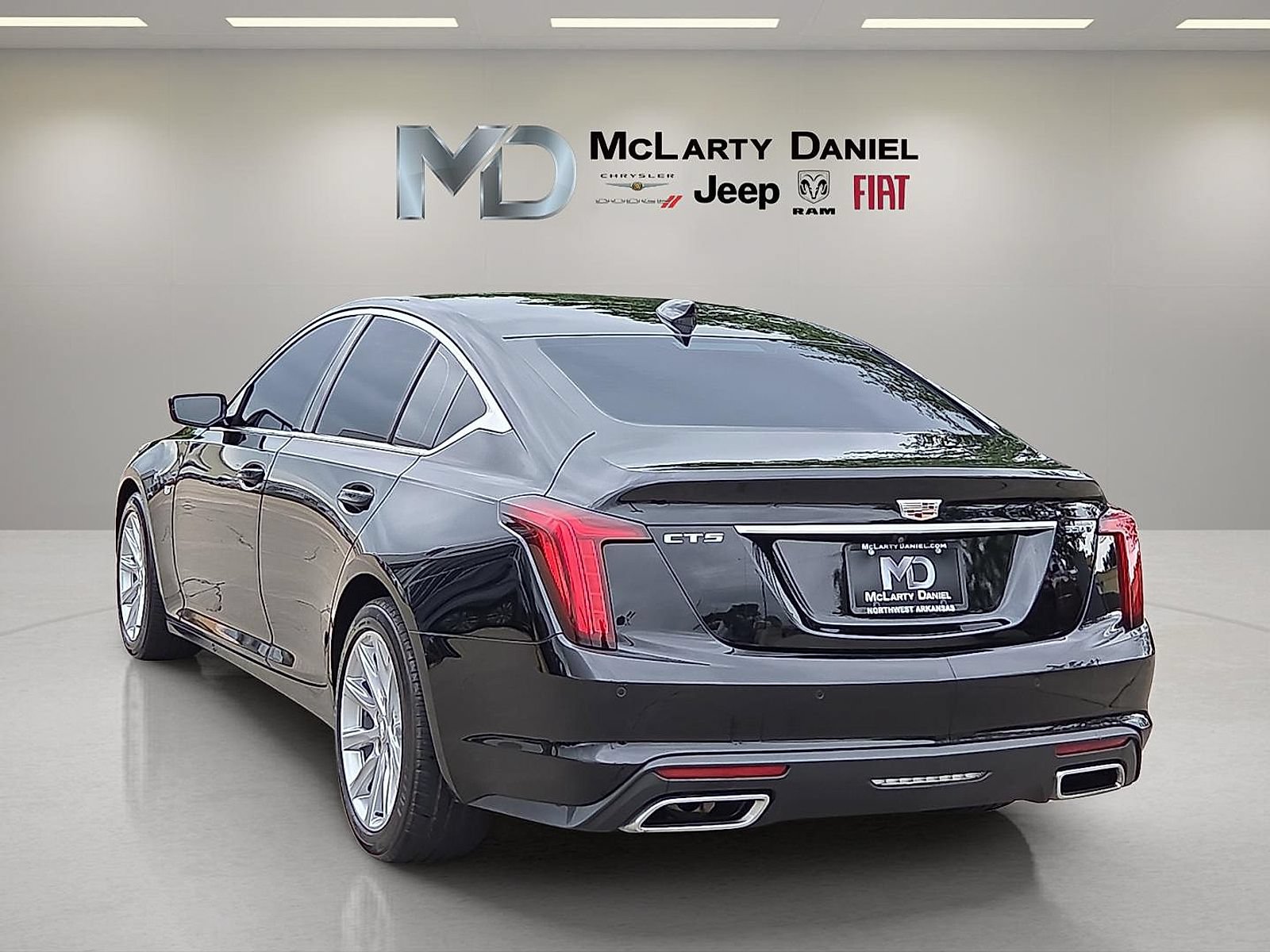 Used 2024 Cadillac CT5 Luxury RWD image 4