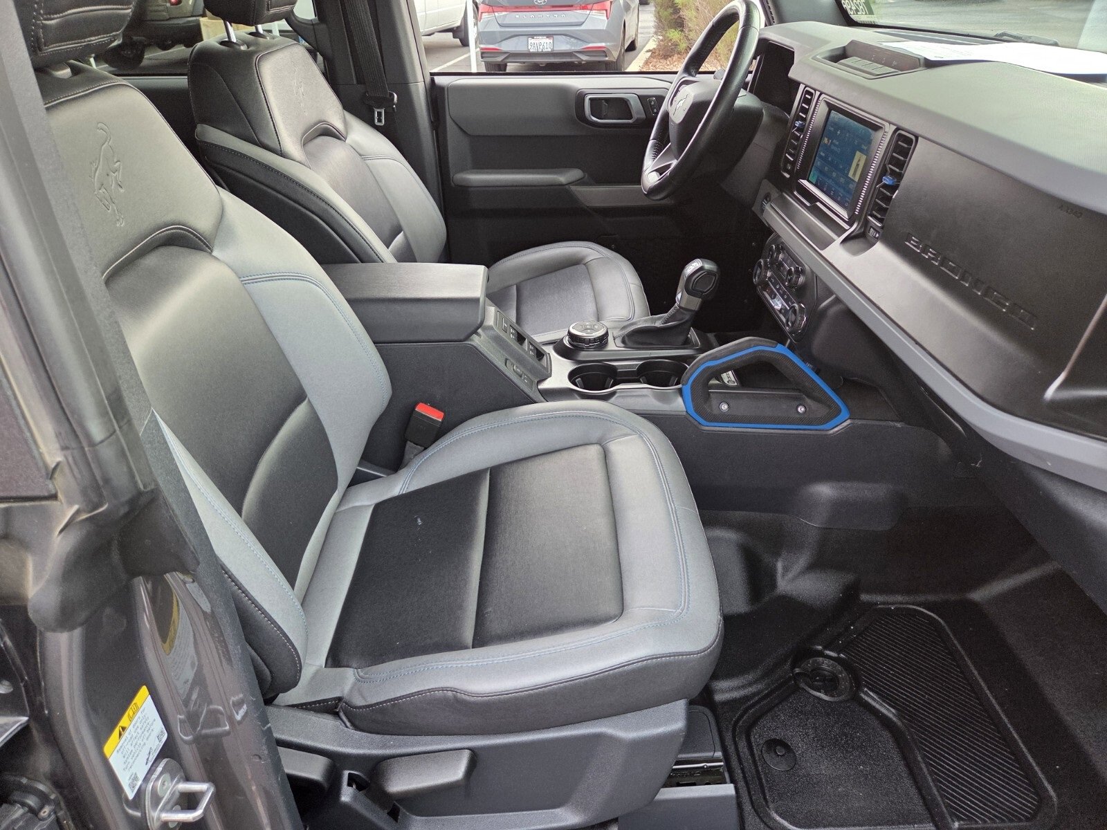 Certified 2021 Ford Bronco Black Diamond image 15