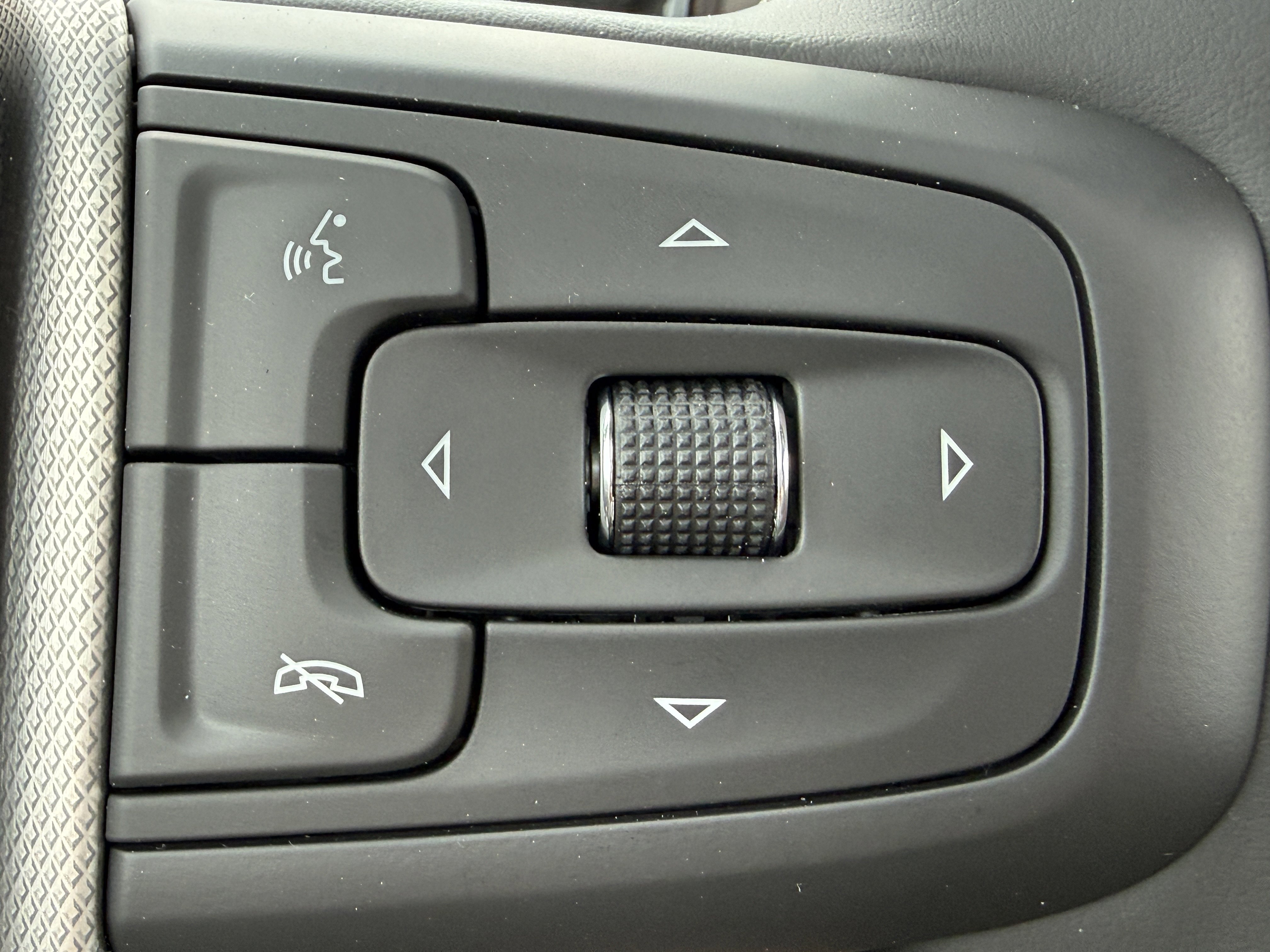 New 2026 GMC Sierra 2500 Denali w/ Denali Reserve Package image 27