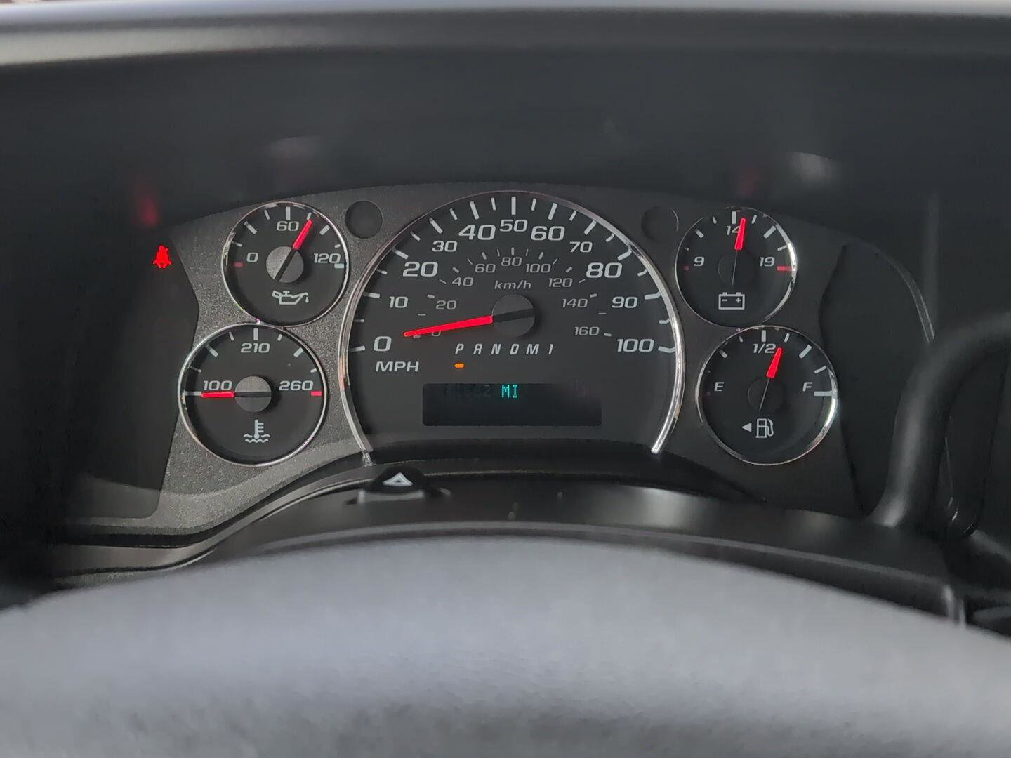 Used 2023 Chevrolet Express 3500 LT w/ LT Preferred Equipment Group image 16