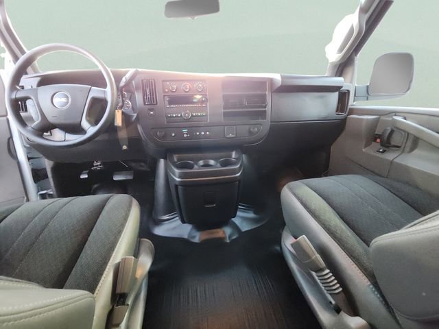 Certified 2024 GMC Savana 2500 Work Van w/ Driver Convenience Package image 32