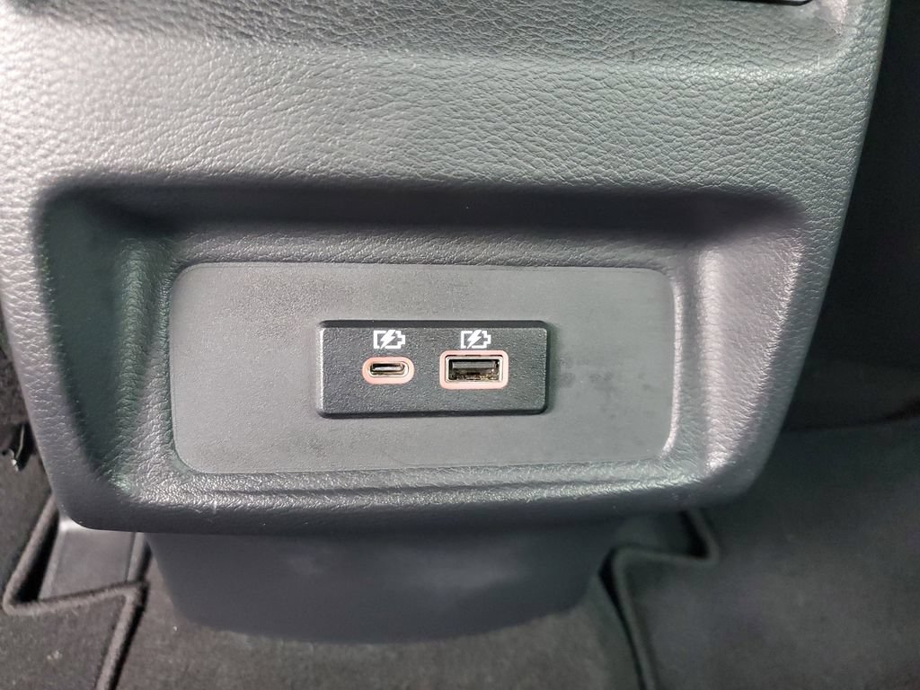 Used 2023 Nissan Maxima SR w/ Sport Mat Group FWD image 12