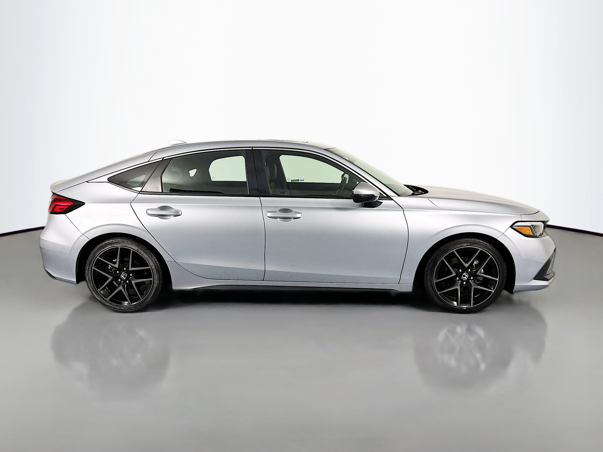 Certified 2023 Honda Civic Sport Touring image 4