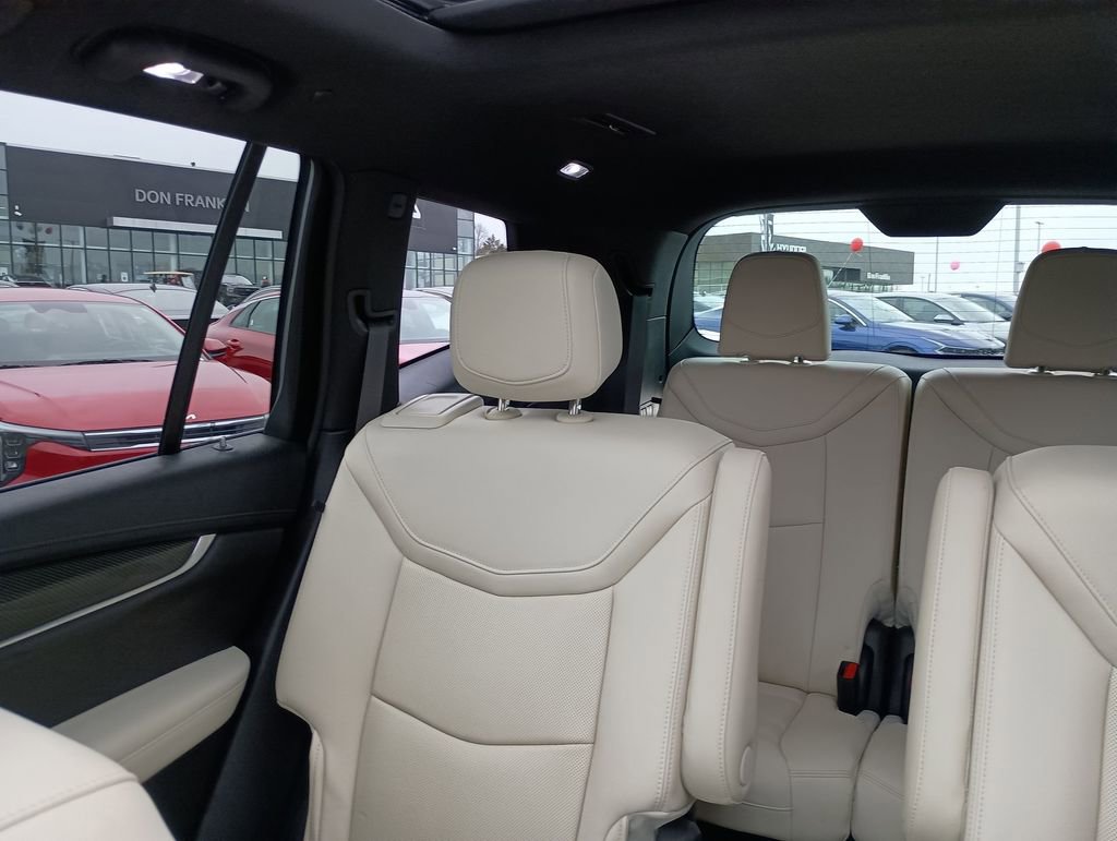 Used 2021 Cadillac XT6 Sport image 12