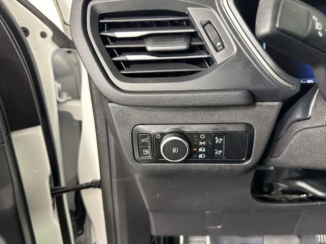 Used 2023 Ford Escape SE image 13