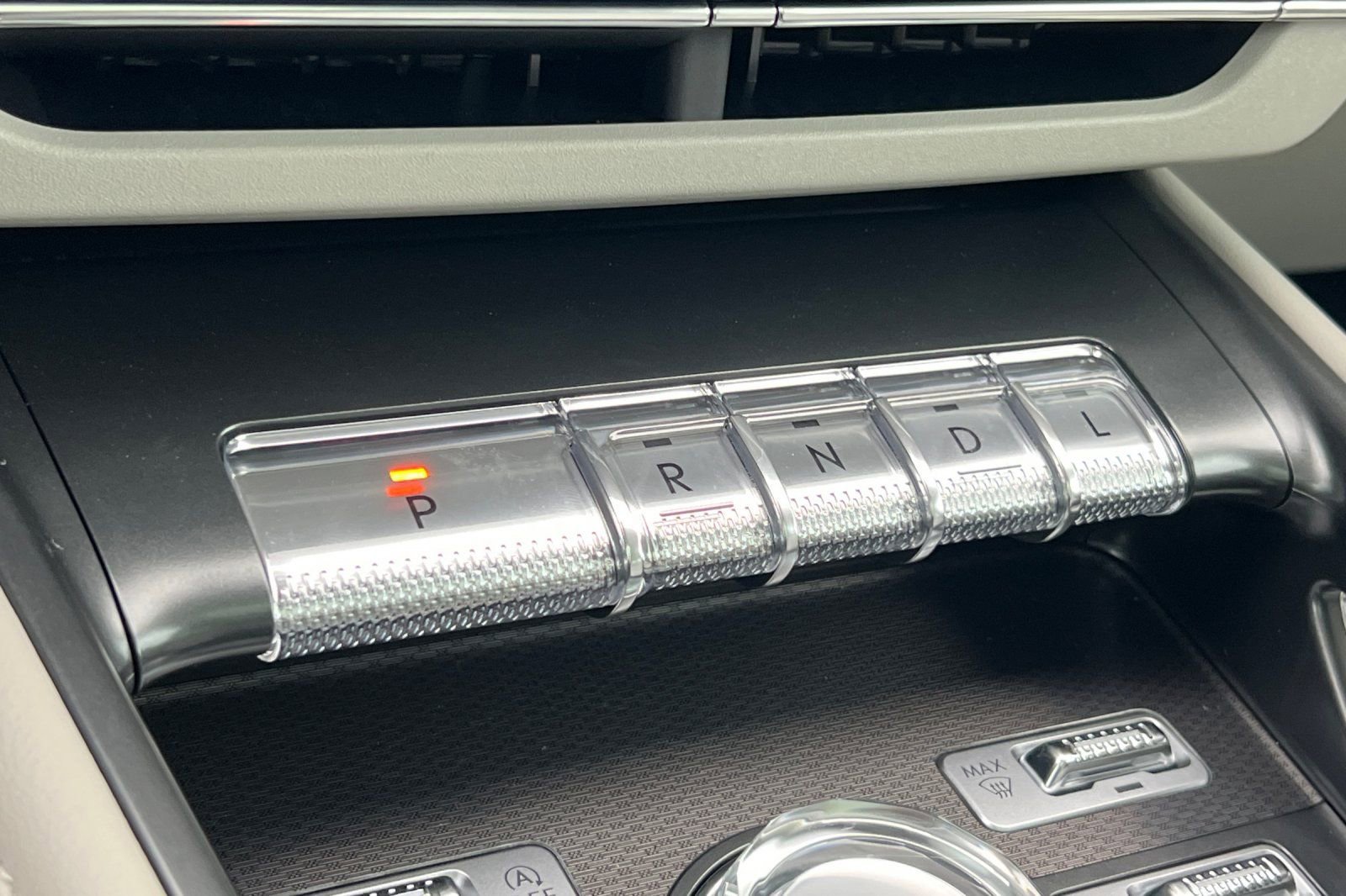 New 2026 Lincoln Nautilus Premier w/ Equipment Group 102A image 20