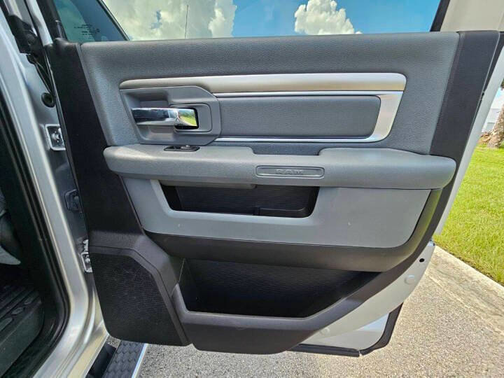 Used 2018 RAM 2500 SLT image 17