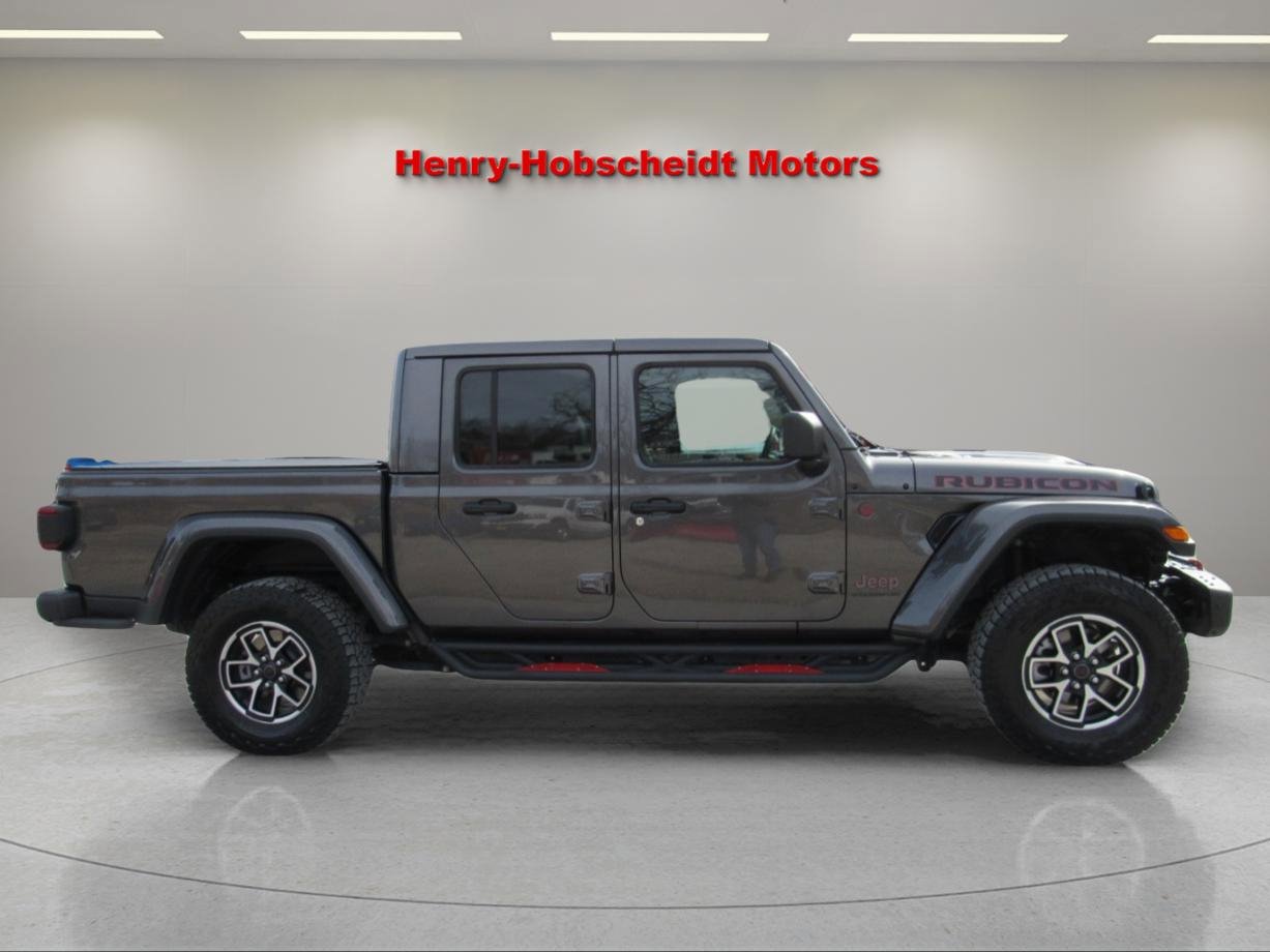 Used 2025 Jeep Gladiator Rubicon image 9