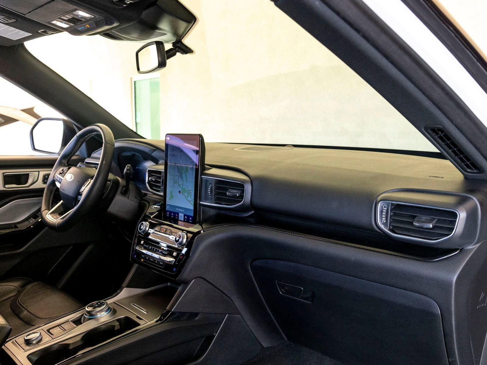 Used 2021 Ford Explorer ST w/ Equipment Group 401A image 21