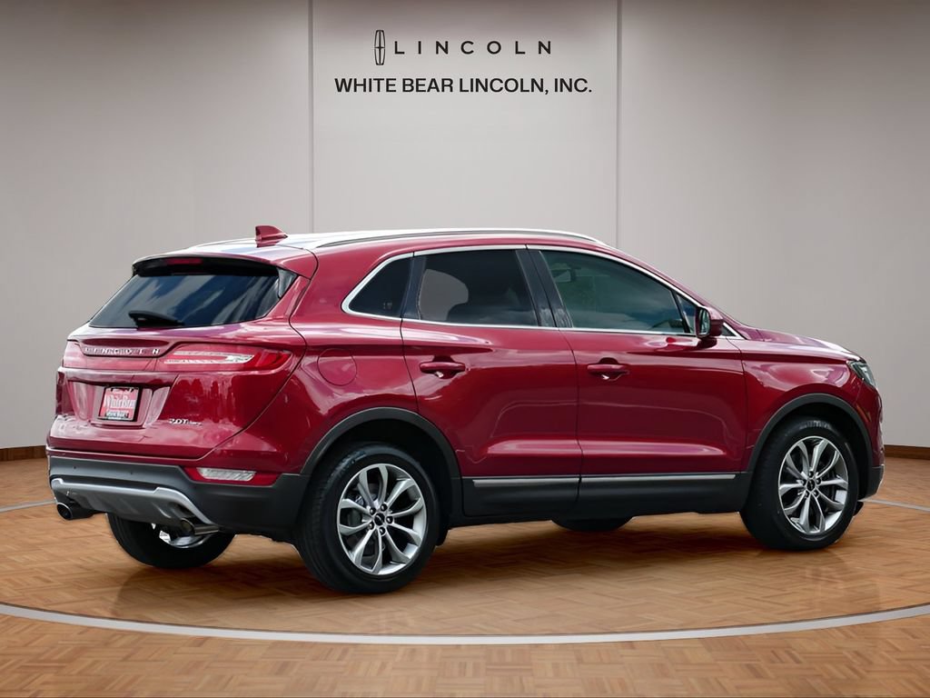 Used 2017 Lincoln MKC Select AWD/4WD image 4