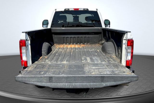 Certified 2019 Ford F350 XL w/ Power Equipment Group image 16