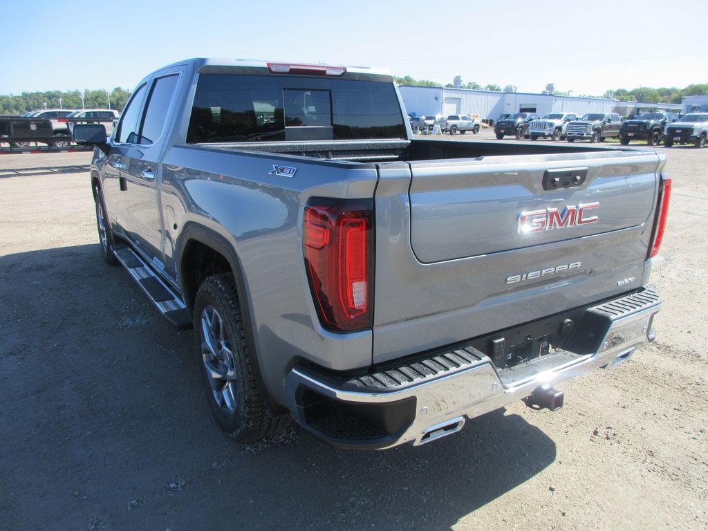 New 2026 GMC Sierra 1500 SLT w/ SLT Premium Plus Package AWD/4WD image 9