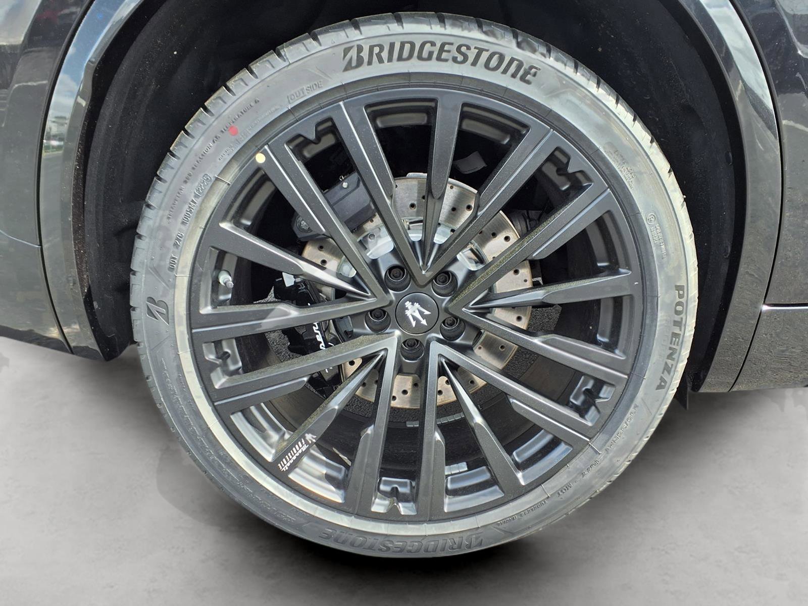 New 2026 Maserati Grecale Modena image 9