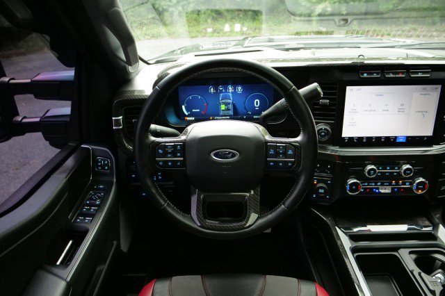Used 2024 Ford F250 Lariat w/ Lariat Ultimate Package image 37