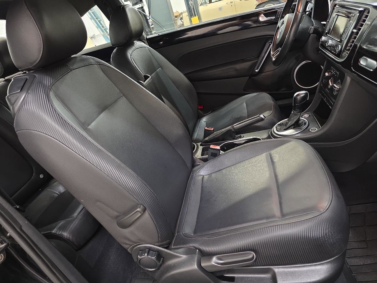 Used 2012 Volkswagen Beetle 2.5 FWD image 29