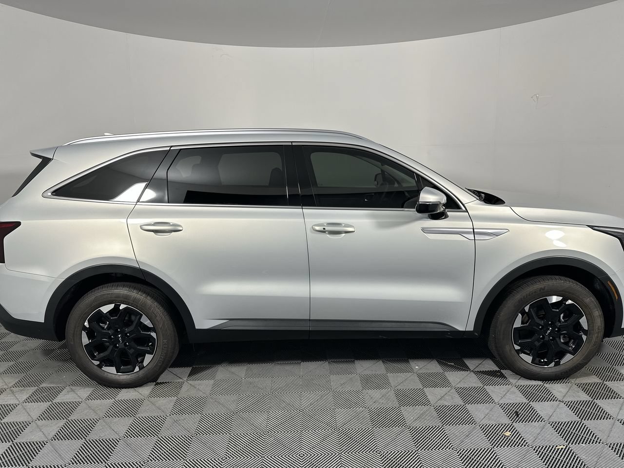 Certified 2026 Kia Sorento S AWD/4WD image 18