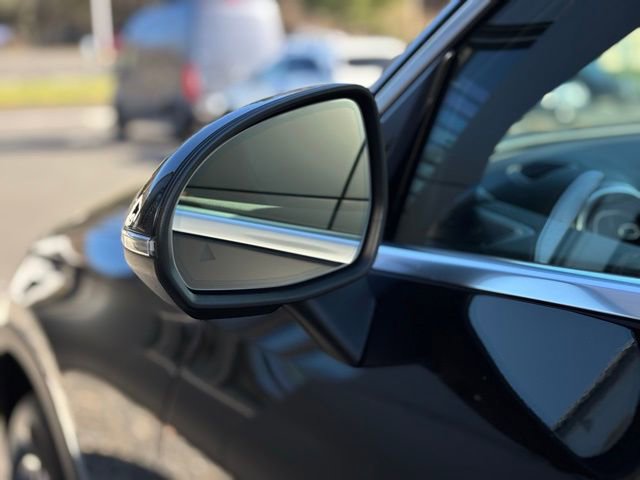 Used 2026 Mercedes-Benz GLC 300 4MATIC image 14