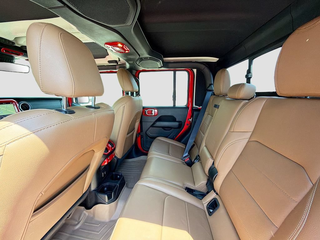 Used 2020 Jeep Gladiator Overland AWD/4WD image 24