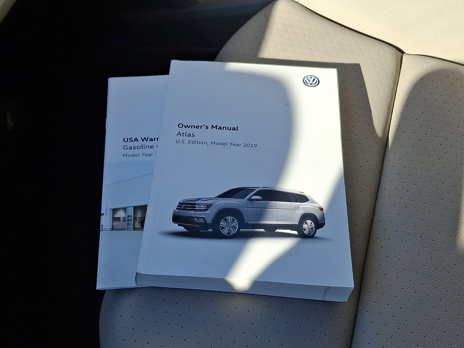 Used 2019 Volkswagen Atlas SE w/ Panoramic Sunroof Package image 26