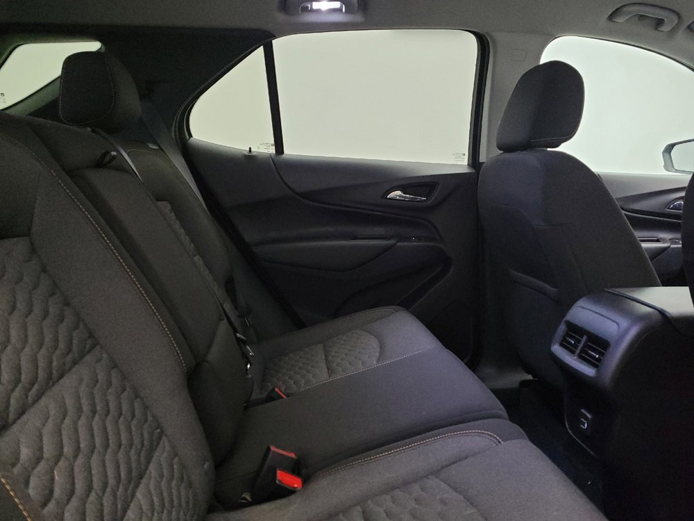 Used 2021 Chevrolet Equinox LT image 19