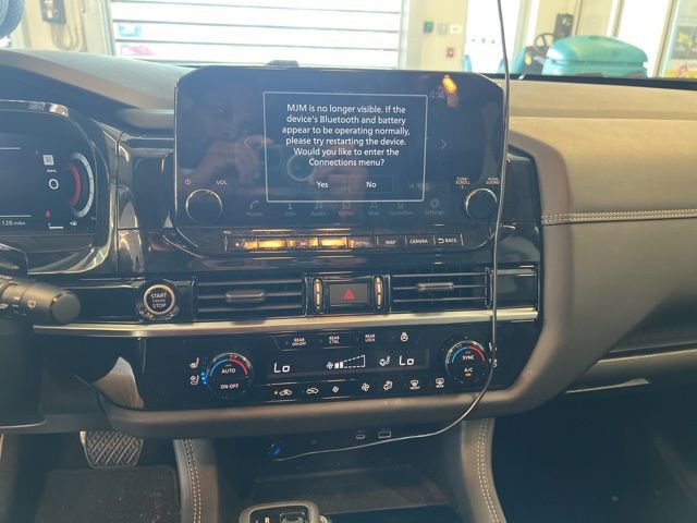 Used 2023 Nissan Pathfinder Platinum w/ Cargo Package image 17